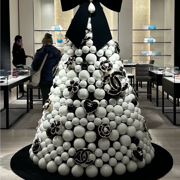 Mr. Appleby’s Pop Up Share Show - Picture 9 of 10